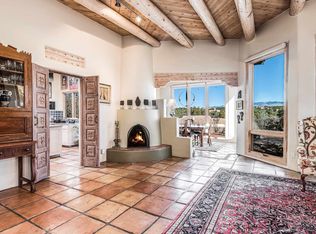 1 Morning Glory Cir, Santa Fe, NM 87506