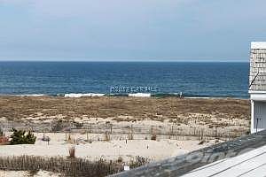 BEACHWALK 023