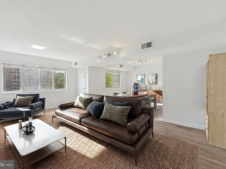 5340 Holmes Run Pkwy #704 — Photo 9