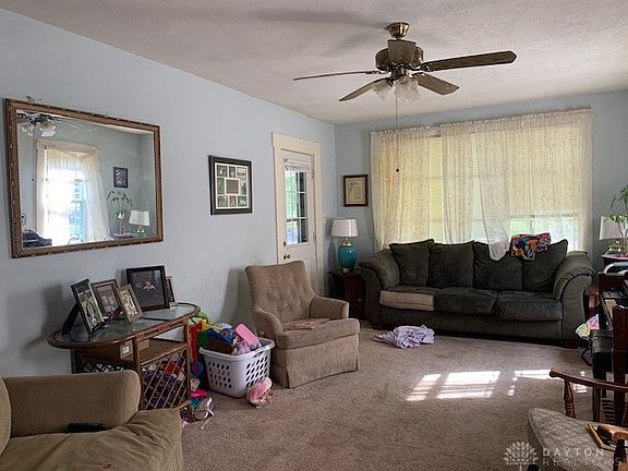 4th image of 843 N 11th St