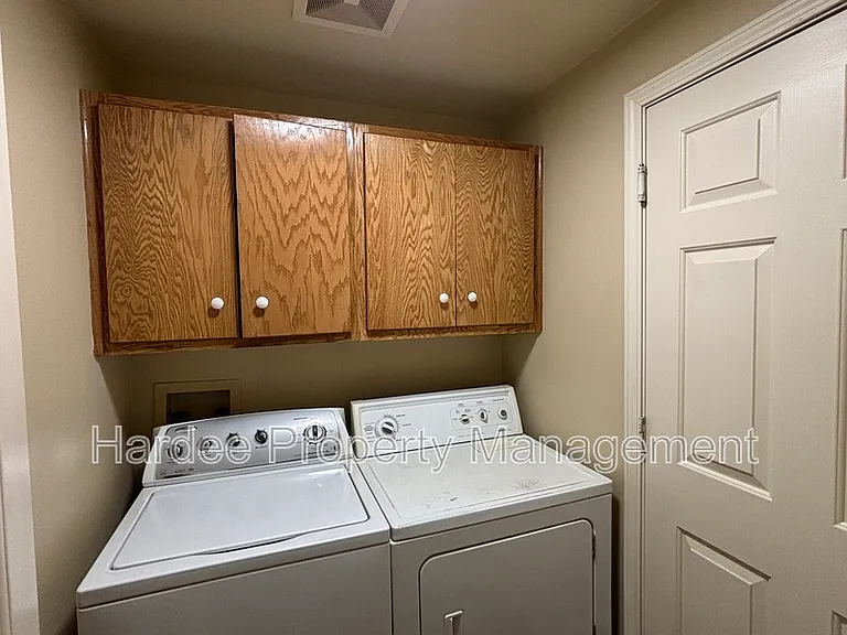 1602 W Highland St — Photo 19