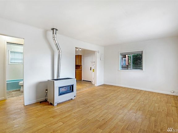 3rd image of 5503 52nd Ave S
