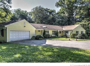 20 Old Mill Rd, Woodbridge, CT 06525