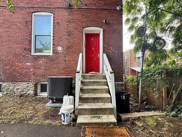 537 N 64th St #2 — Photo 26