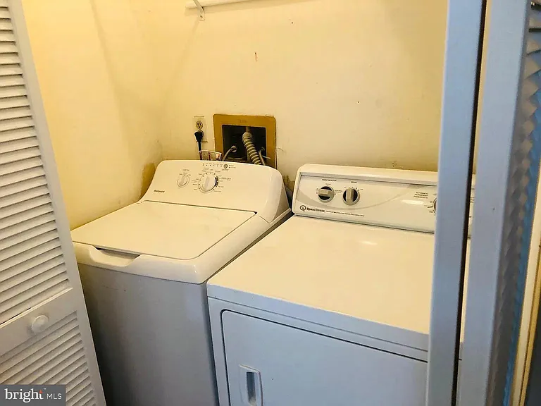 1906 Fairmount Ave #6 — Photo 11
