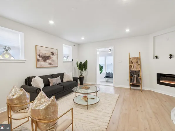 5501 Warrington Ave, Philadelphia, PA 19143