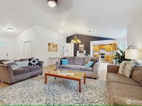 120 Pine Glen Court, Easton, WA 98925