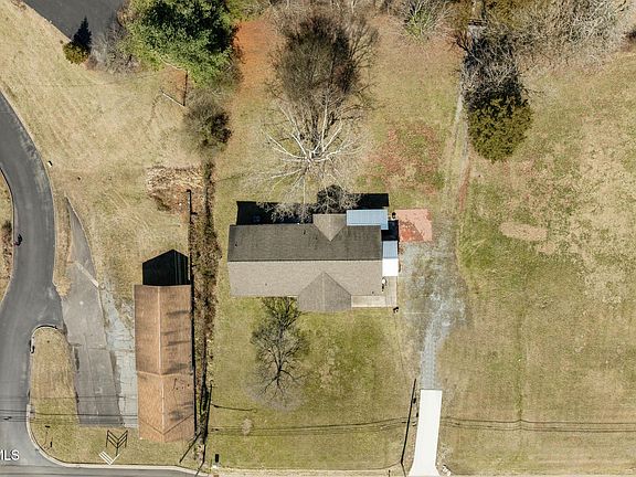 50th image of 2616 Volunteer Pkwy
