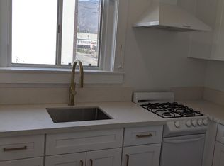 15 N Altadena Dr #207, Pasadena, CA 91107