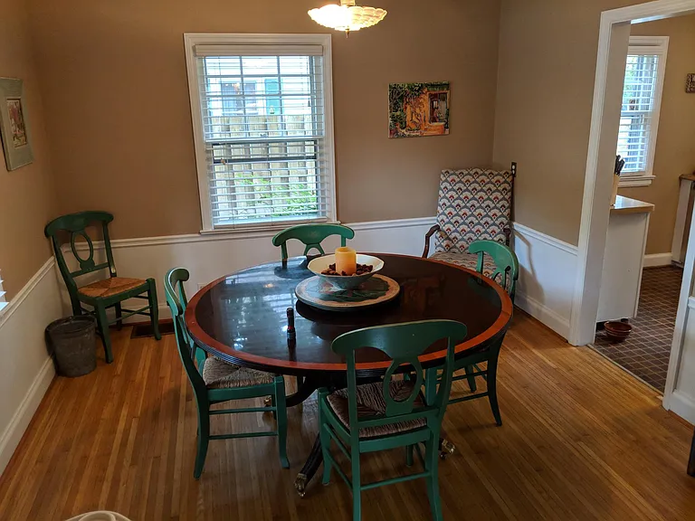 2261 Westfall Rd — Photo 8