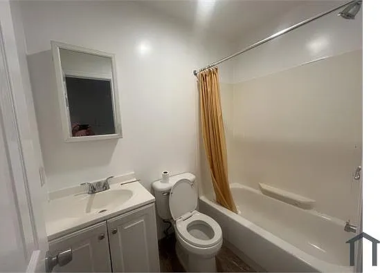 3135 Tiemann Ave #3 — Photo 5