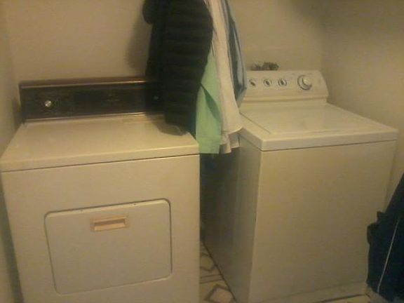 5th image of 301 E Ward Ave #301