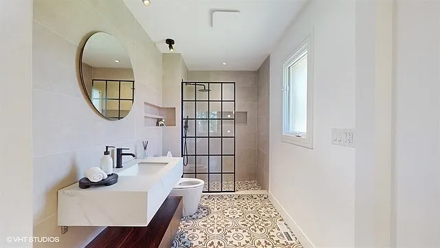 8473 Canterberry Dr — Photo 19