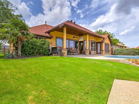 5th image of 1020 Sunset Bay Ct