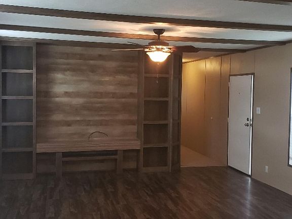 3rd image of 655 Independence Hills Vlg