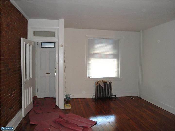 2nd image of 5026 Keyser St