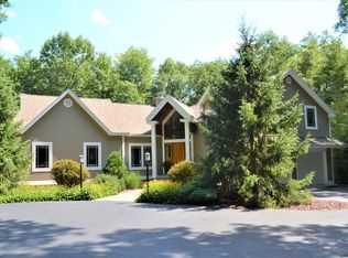 346 Flat Rock Rd, Lake George, NY 12845