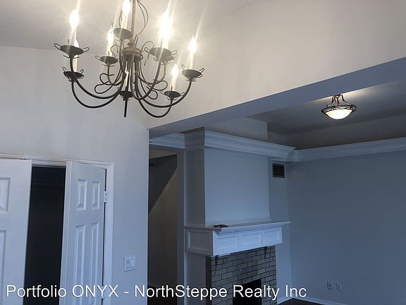 3rd image of 1209 Hunter Ave #5538786
