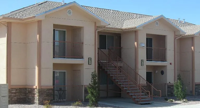 La Vista — Photo 2