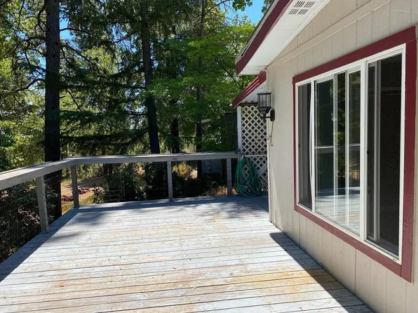 10193 Forest Springs Dr, Grass Valley, CA 95949