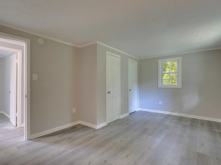 21 Robshire Manor Rd — Photo 25