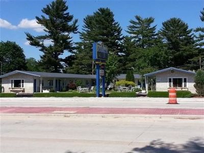 501 Wisconsin Dells Pkwy S, Wisconsin Dells, WI, 53965