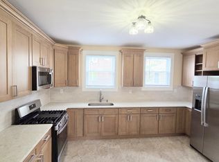 389 New York Ave #1, Newark, NJ 07105