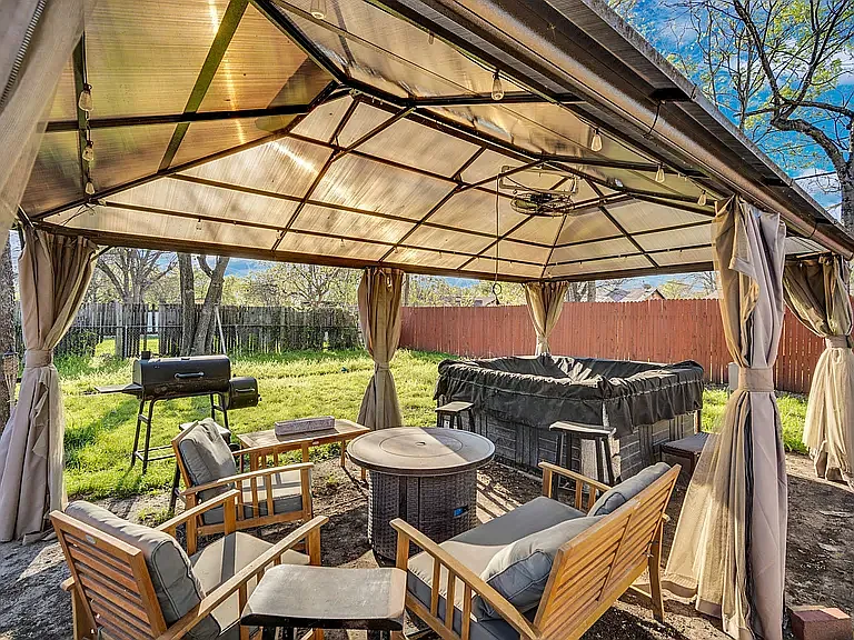 4208 Wiman Dr — Photo 7