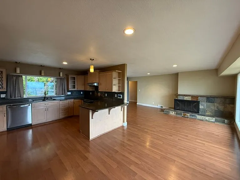 91251 Cape Arago Hwy — Photo 10