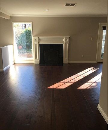2nd image of 5218 Allott Ave