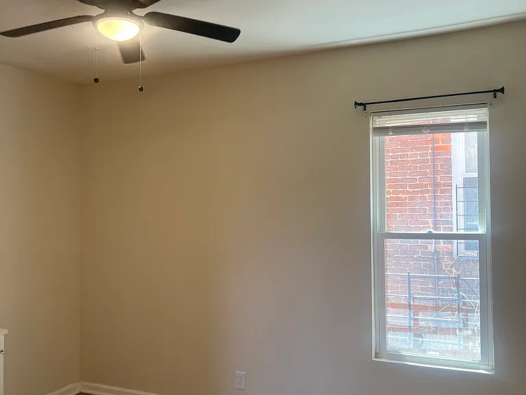 931 Brooks Ln #1 — Photo 12