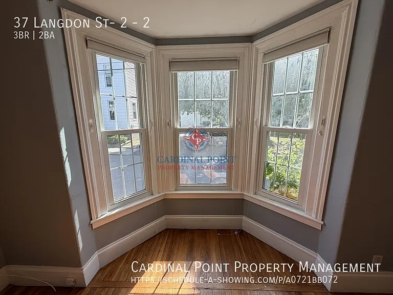 37 Langdon St #2 — Photo 8