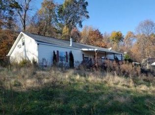 378 Border Dr, Hedgesville, WV 25427