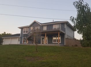 5585 Moody Rd, Manhattan, KS 66502