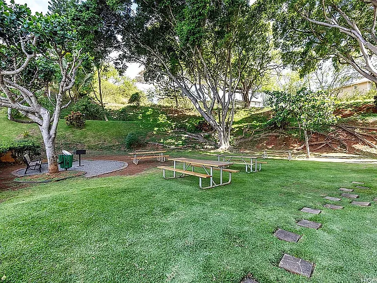 1060 Kamehameha Hwy #2401B — Photo 3