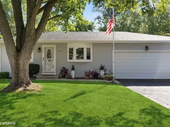 3512 Greenleaf Ave, Island Lake, IL 60042