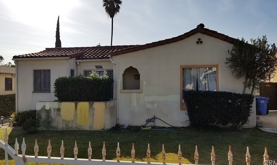1st image of 9316 Steele St