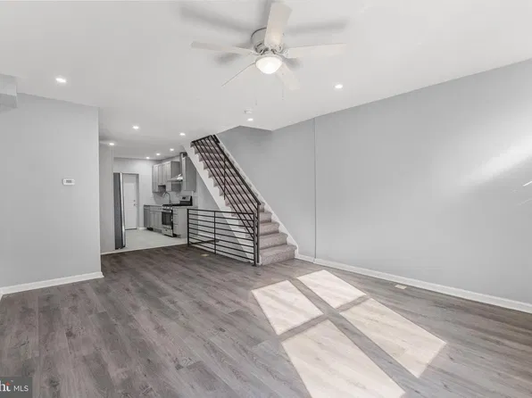 2323 Moore St, Philadelphia, PA 19145
