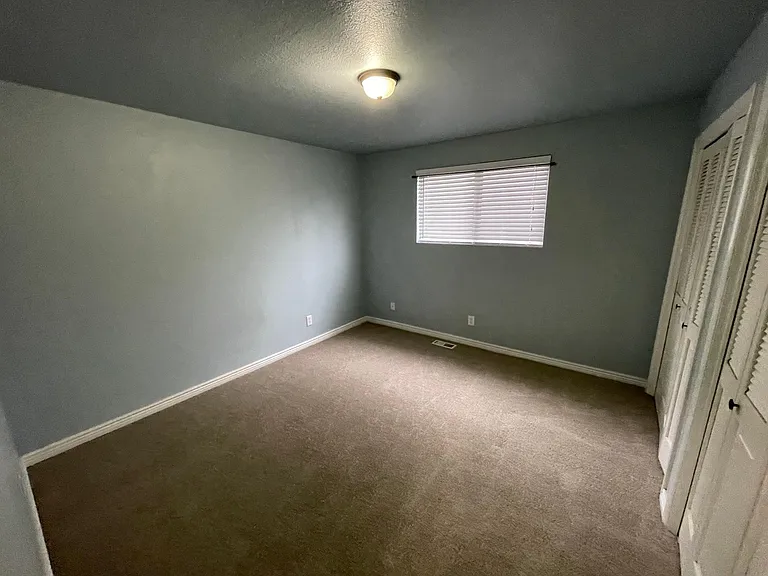 1410 S Colorado Ave — Photo 3