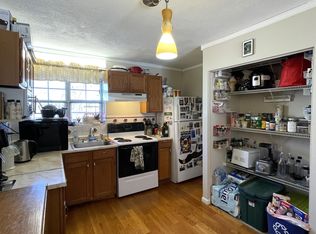 8 Robinwood Ave APT 3, Jamaica Plain, MA 02130