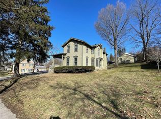 173 S Main St, Fairport, NY 14450