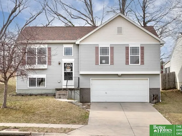 11009 Girard St, Omaha, NE 68142