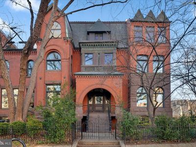 1752 17th St NW, Washington, DC, 20009