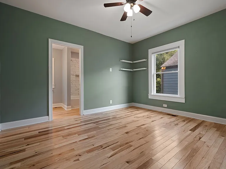 1103 Calvin St — Photo 19