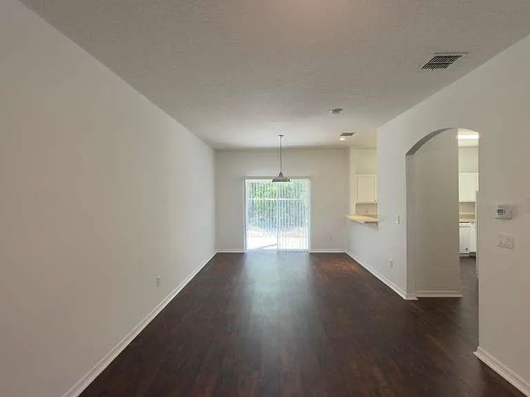 4317 Paradise Cove Ct — Photo 4
