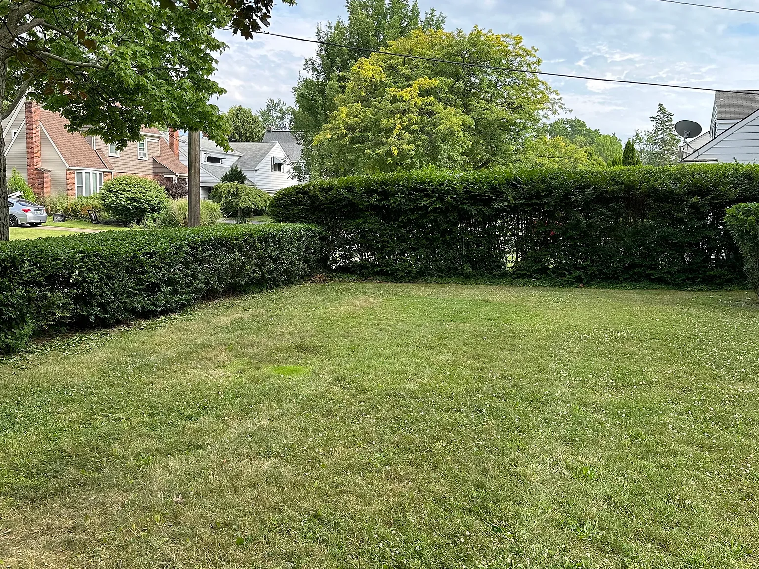 3 bed, 1215 sqft, $1,900 — Photo 4