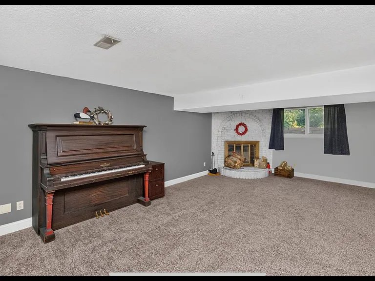 1410 NW Pebble Dr — Photo 11