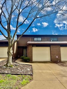 286 Millcreek Dr, Akron, OH, 44307