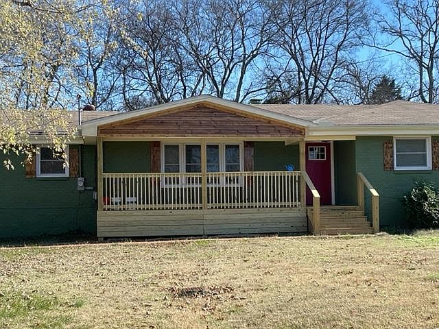 2nd image of 107 Westmead Dr