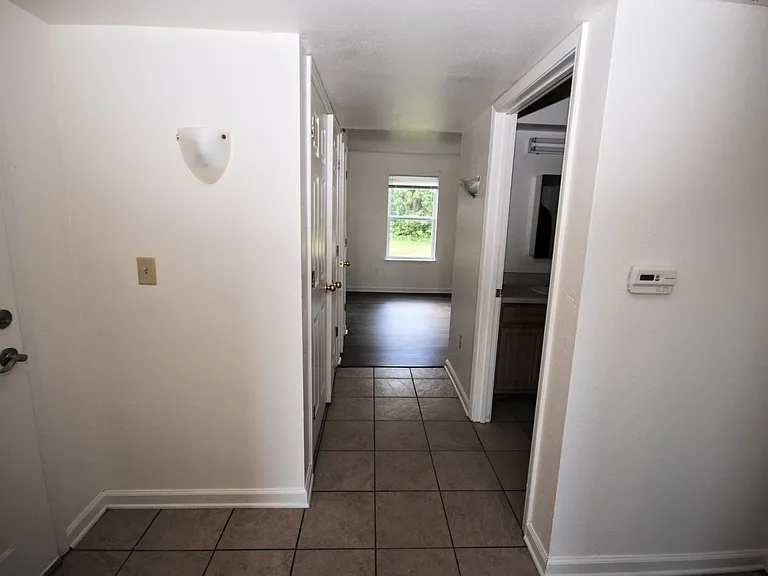 1121 Transit Way — Photo 28